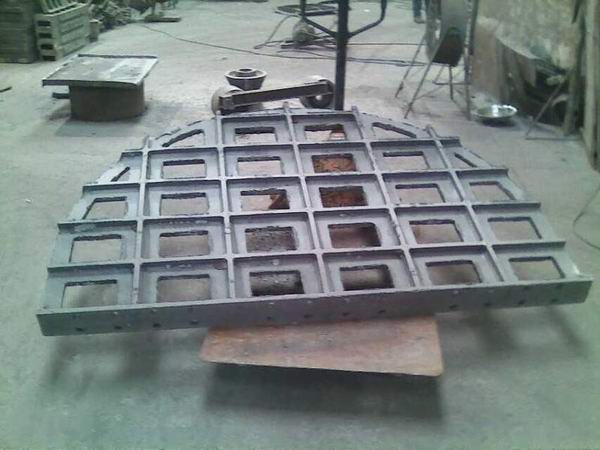 Valve plate